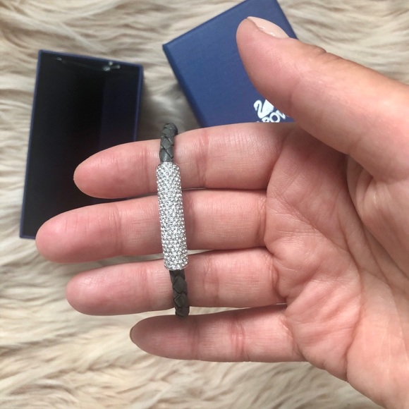 Leather Swarovski bracelet (taupe grey) - Picture 2 of 3